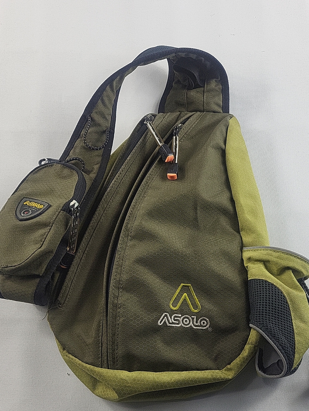 Asolo Technical Outdoor Crossbody Sling Bag Daypack – Olive Green